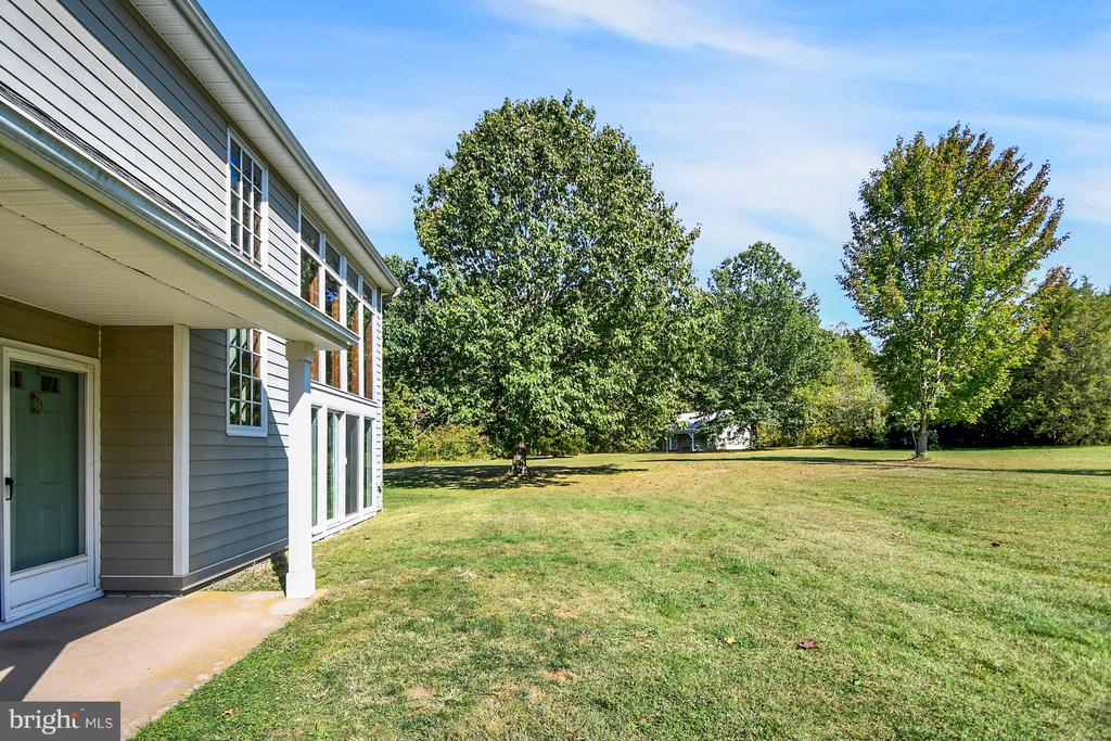 1460 BLUE SCHOOL ROAD
