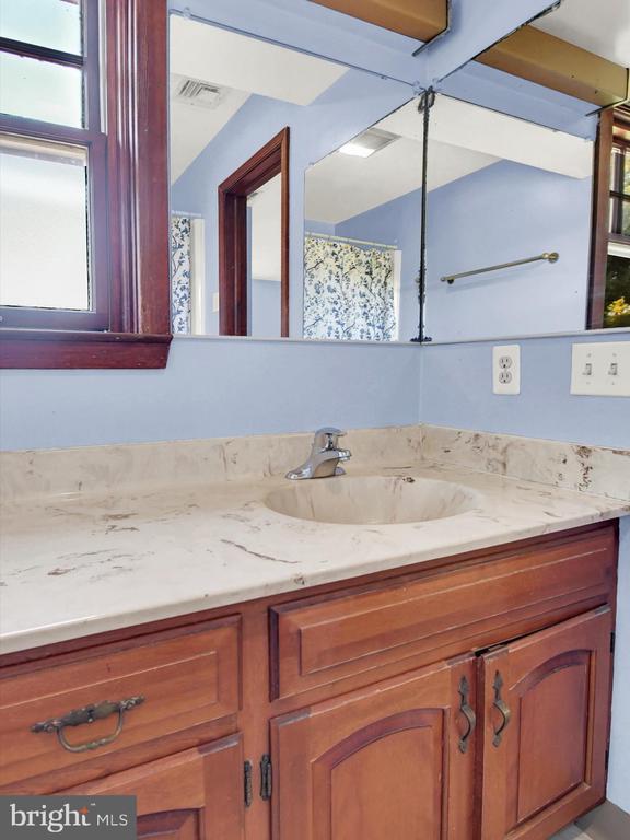 1460 BLUE SCHOOL ROAD