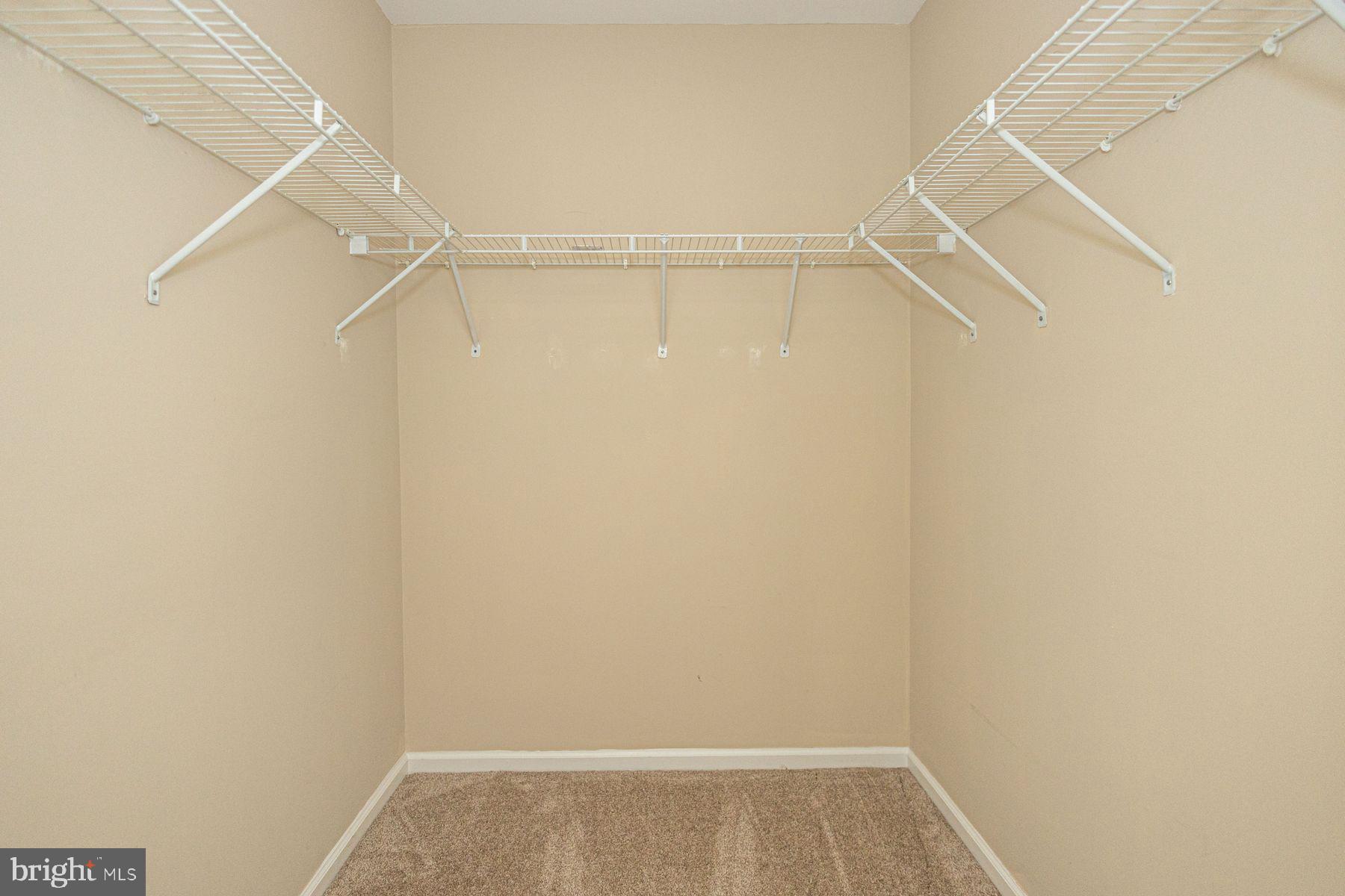 102 WAVERLY LANE 4