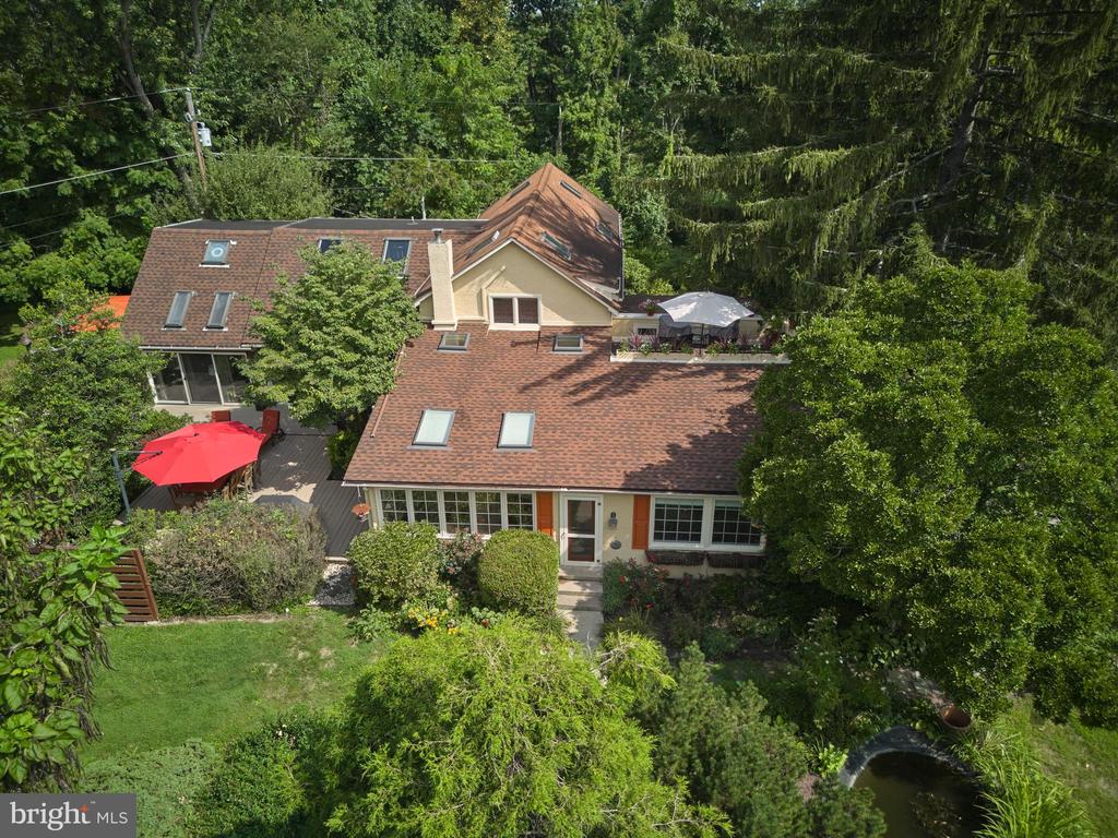 2125 OLD WOODS ROAD