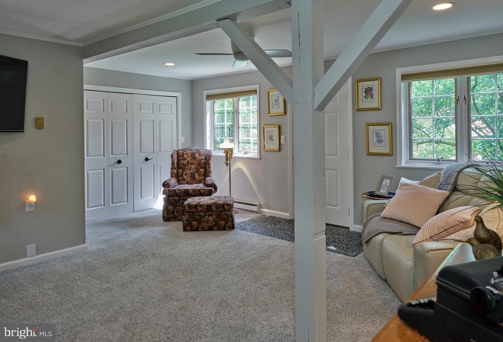 2125 OLD WOODS ROAD