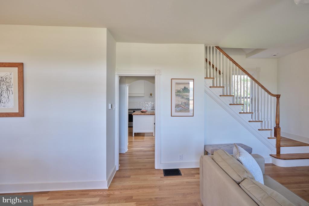 865 SHERERS HILL ROAD