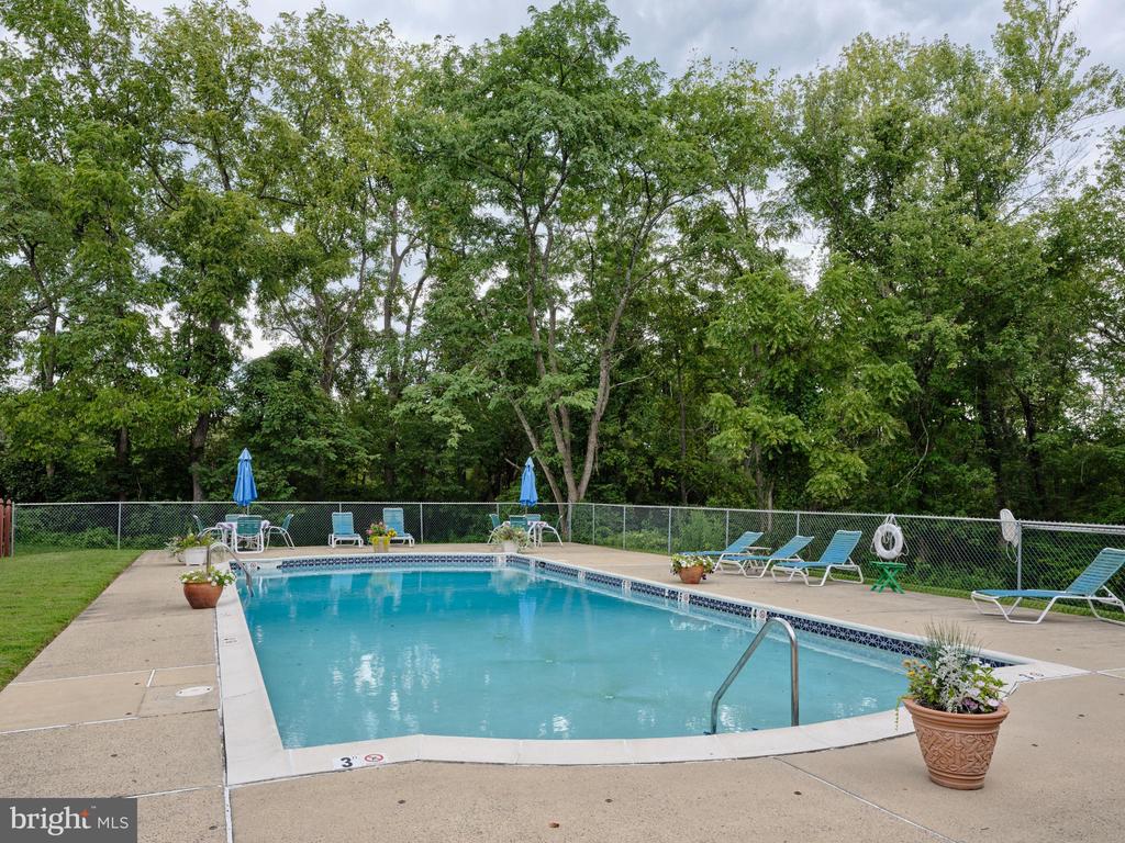 56 HERMITAGE DRIVE