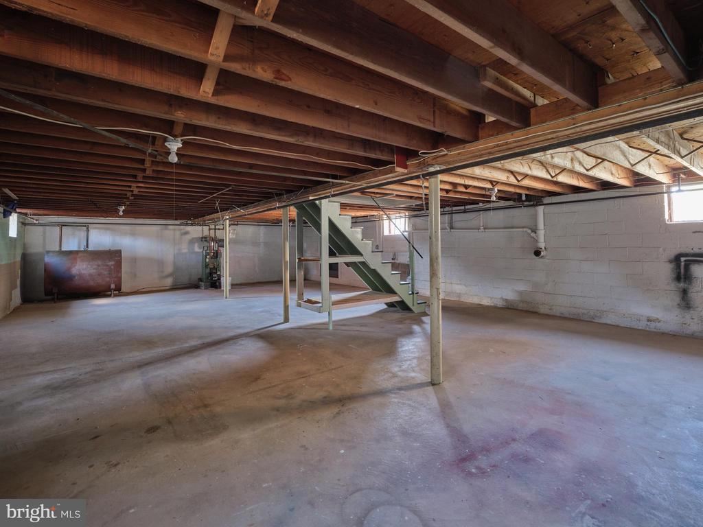 228 IRON HILL ROAD
