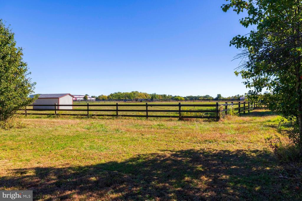 158 GROUSE CIRCLE