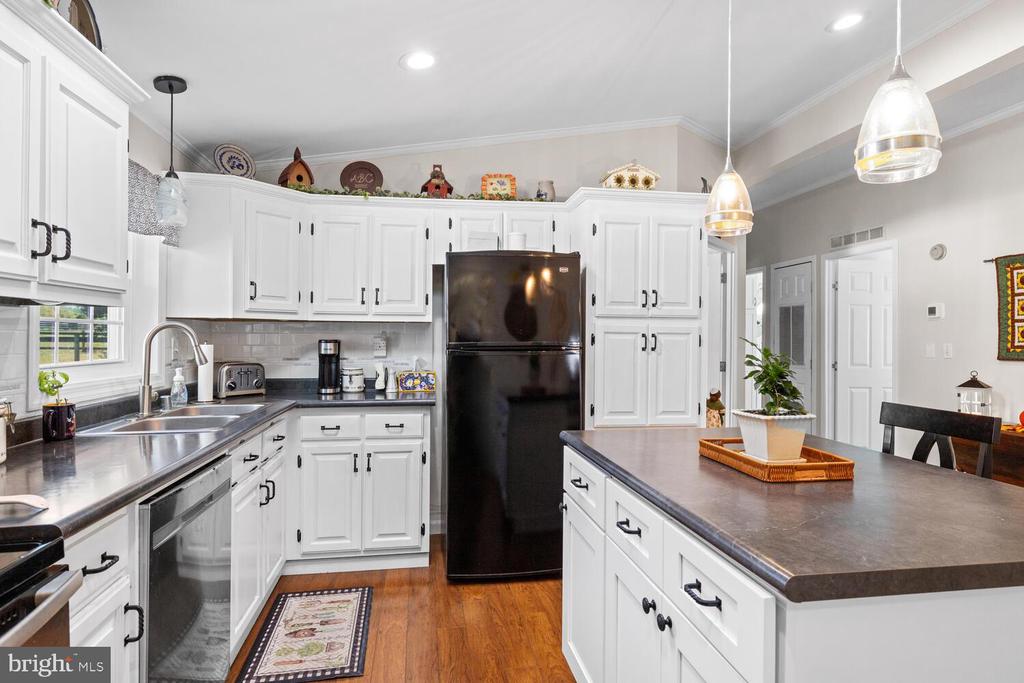 158 GROUSE CIRCLE