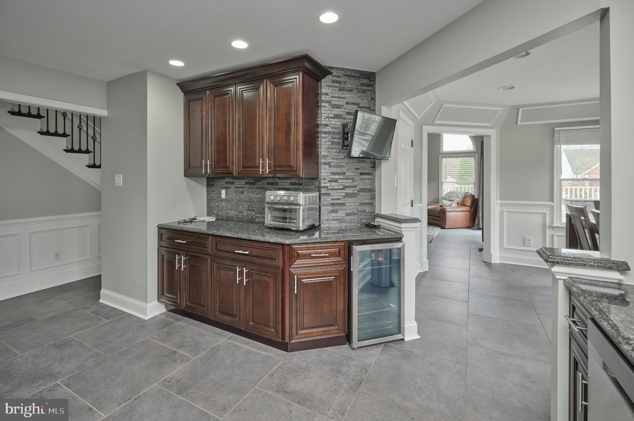 5281 HARRINGTON COURT