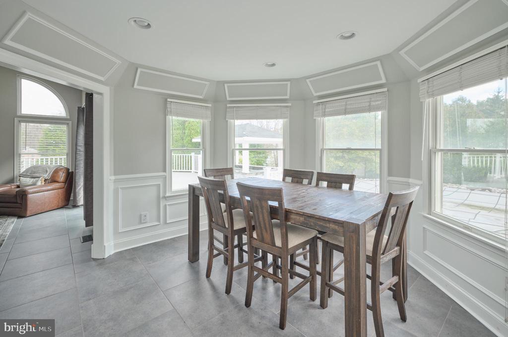 5281 HARRINGTON COURT