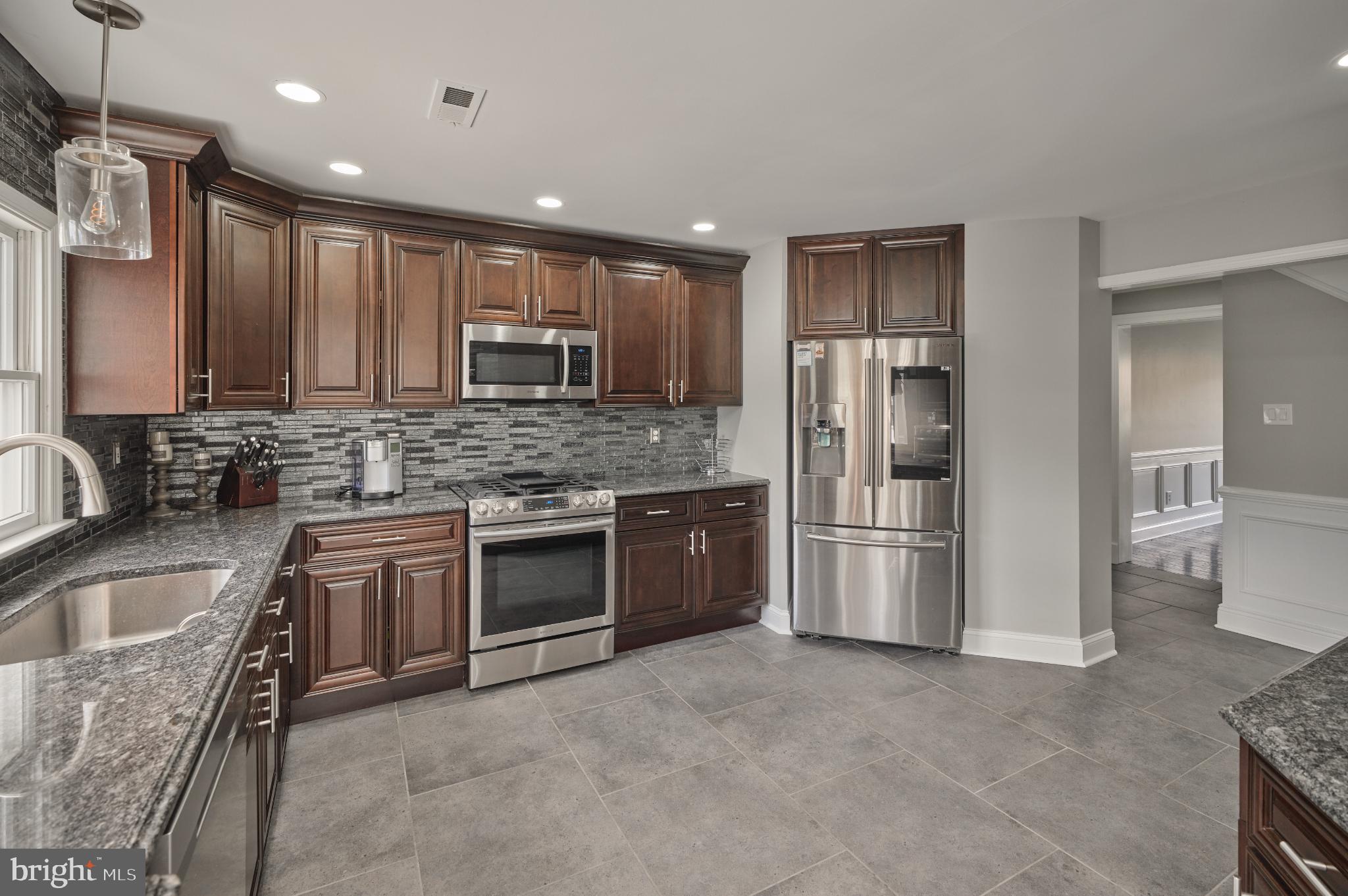 5281 HARRINGTON COURT