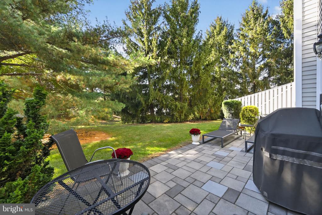 54 KANON COURT