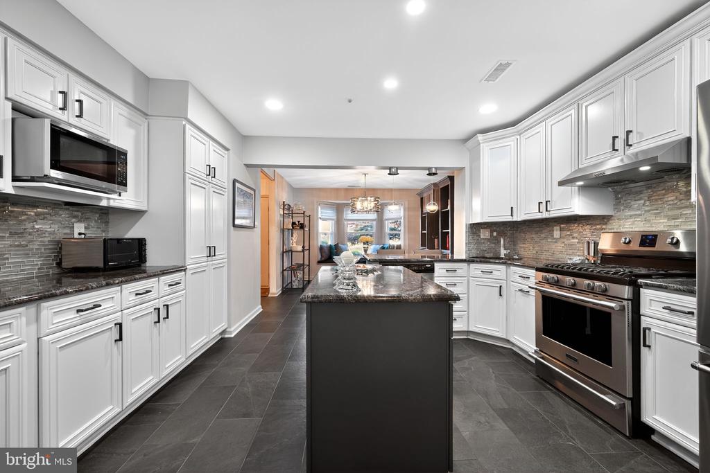 54 KANON COURT