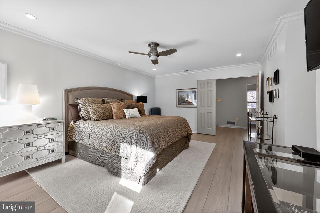 54 KANON COURT
