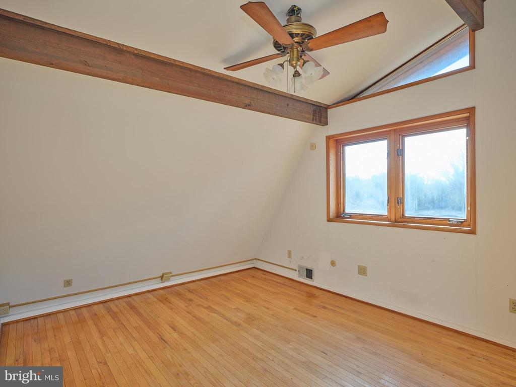 2999 COMFORT ROAD