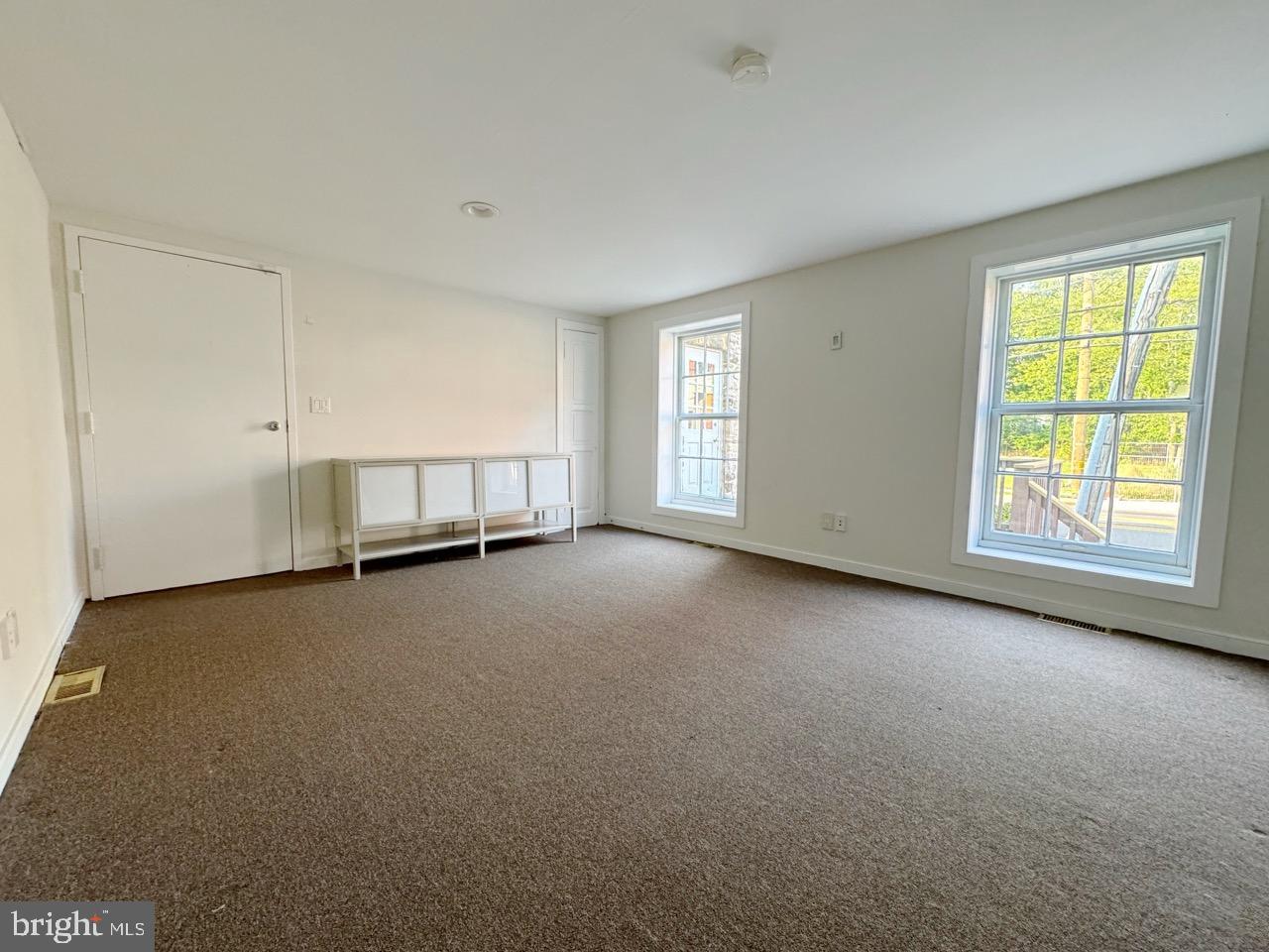 340 N BROAD STREET 1B