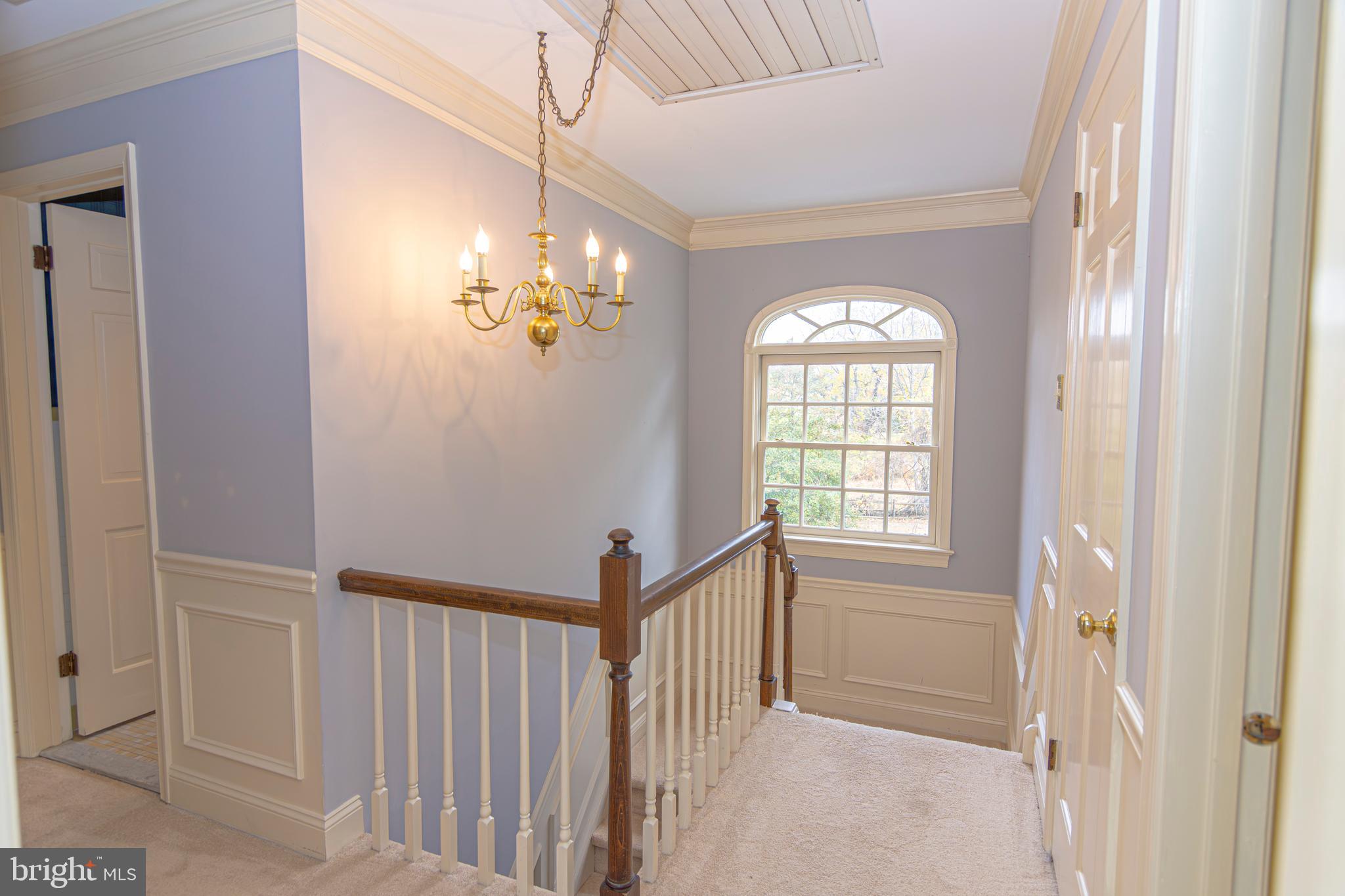 21 WOODS END DRIVE