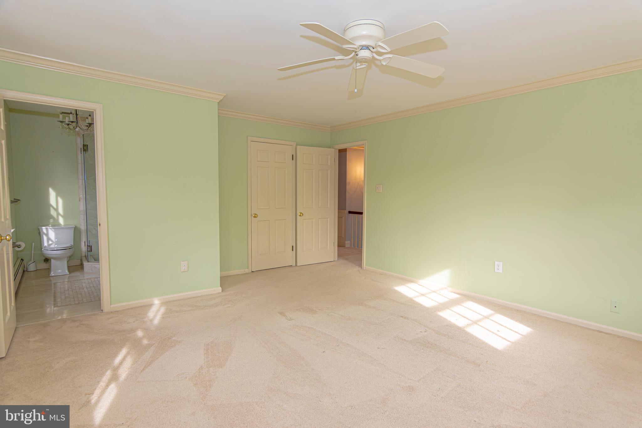 21 WOODS END DRIVE