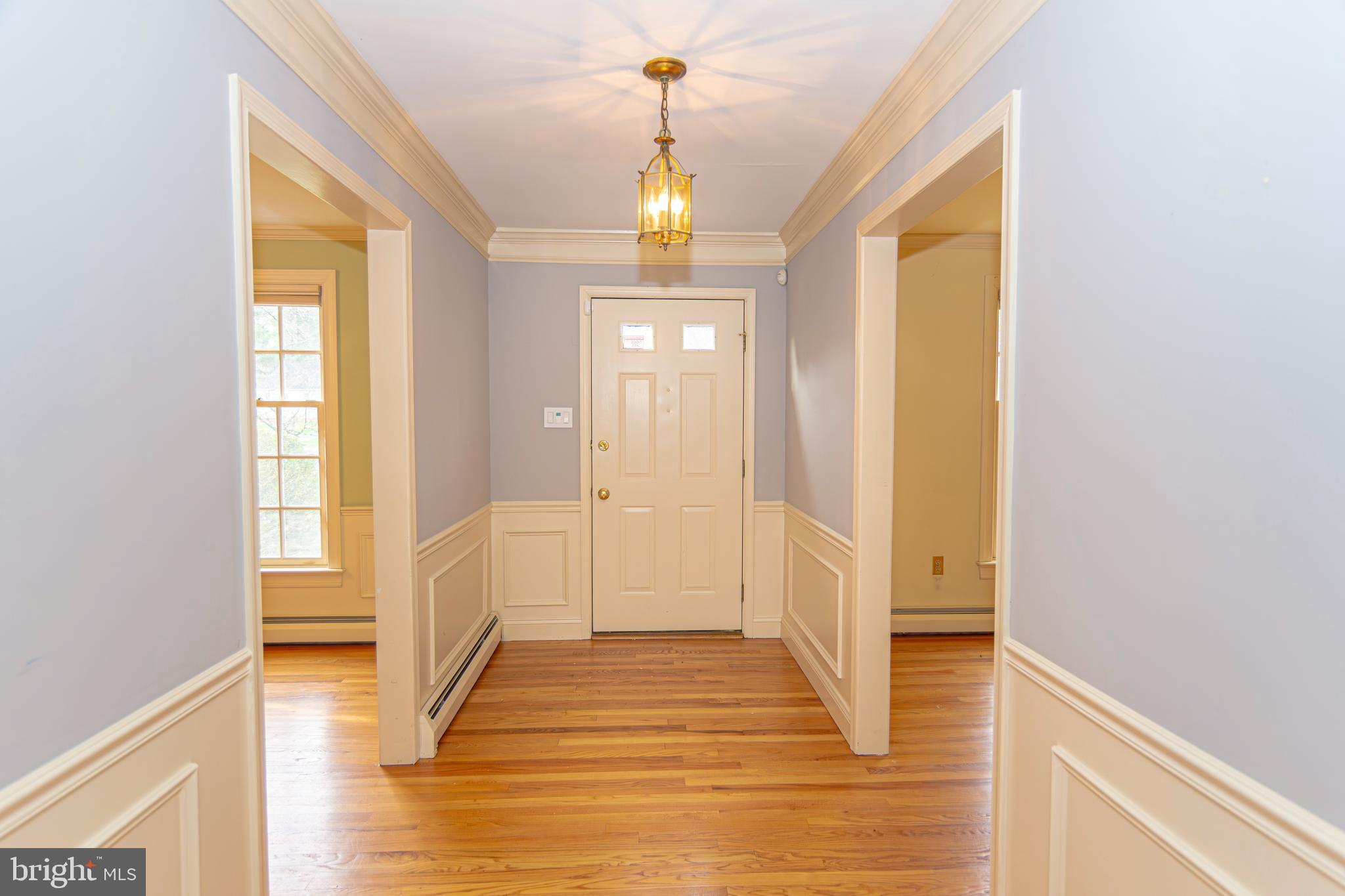 21 WOODS END DRIVE
