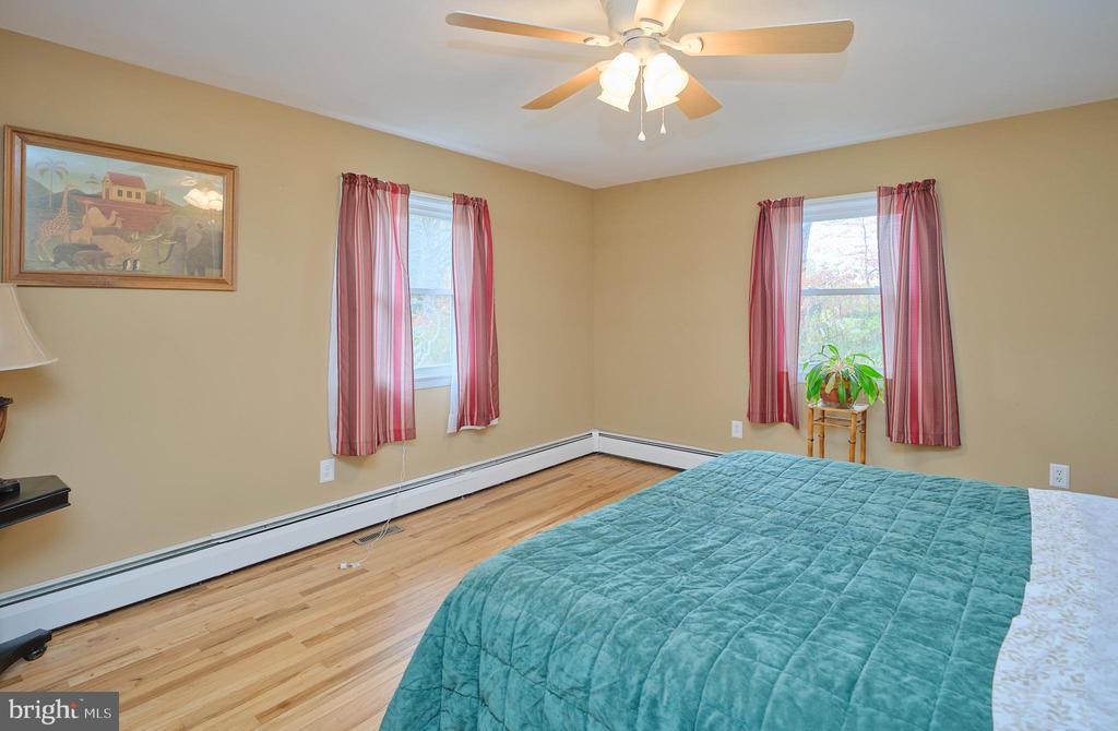 1419 RICHLANDTOWN PIKE