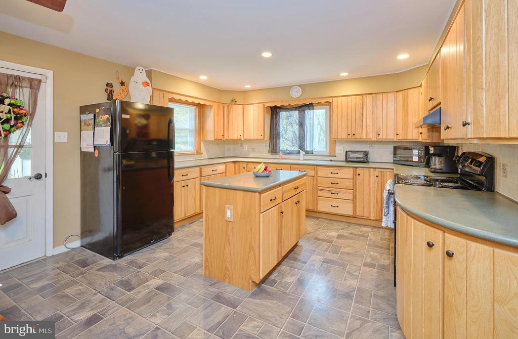 1419 RICHLANDTOWN PIKE