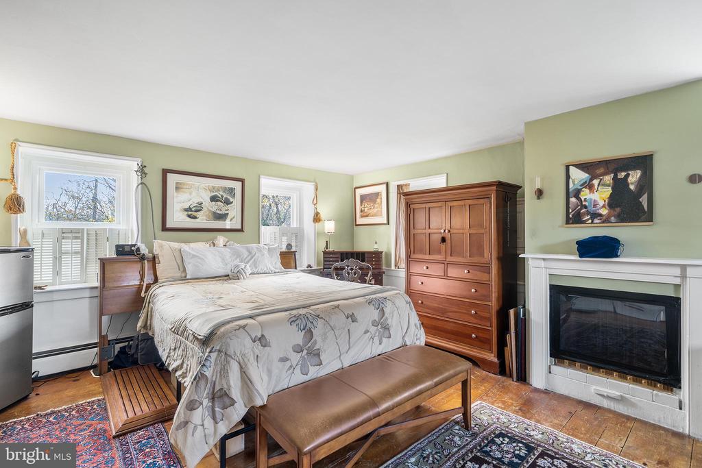 206 TWINBROOK ROAD