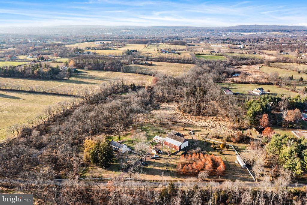206 TWINBROOK ROAD