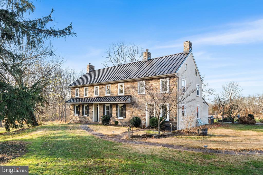 206 TWINBROOK ROAD