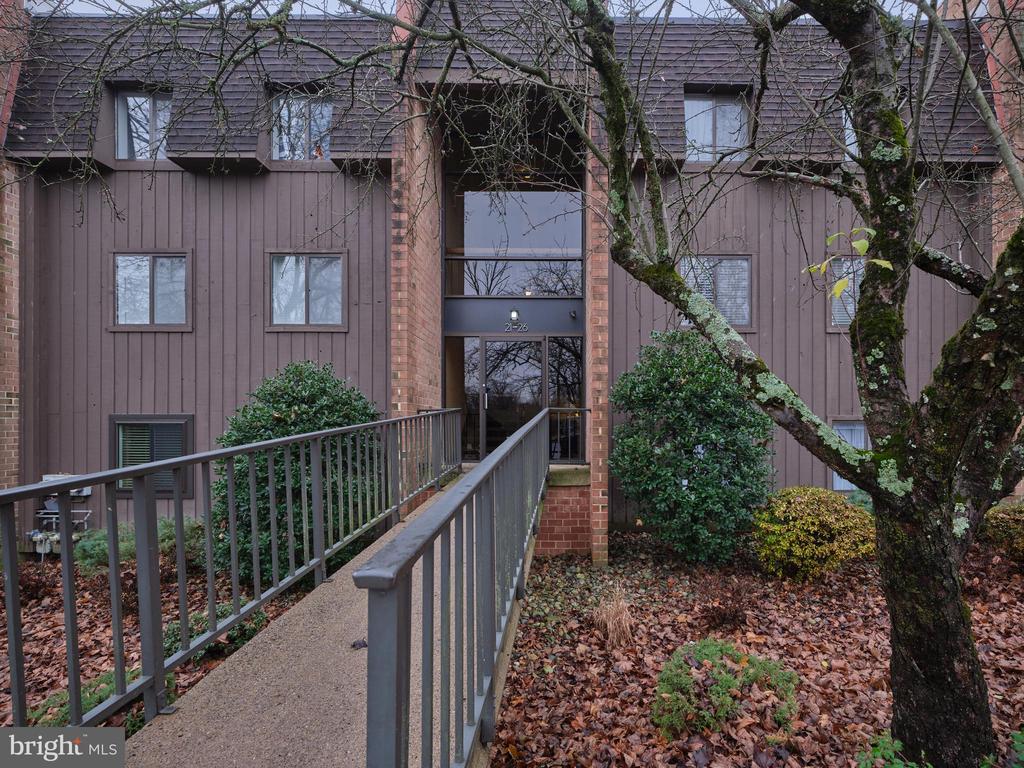 22 HERMITAGE DRIVE