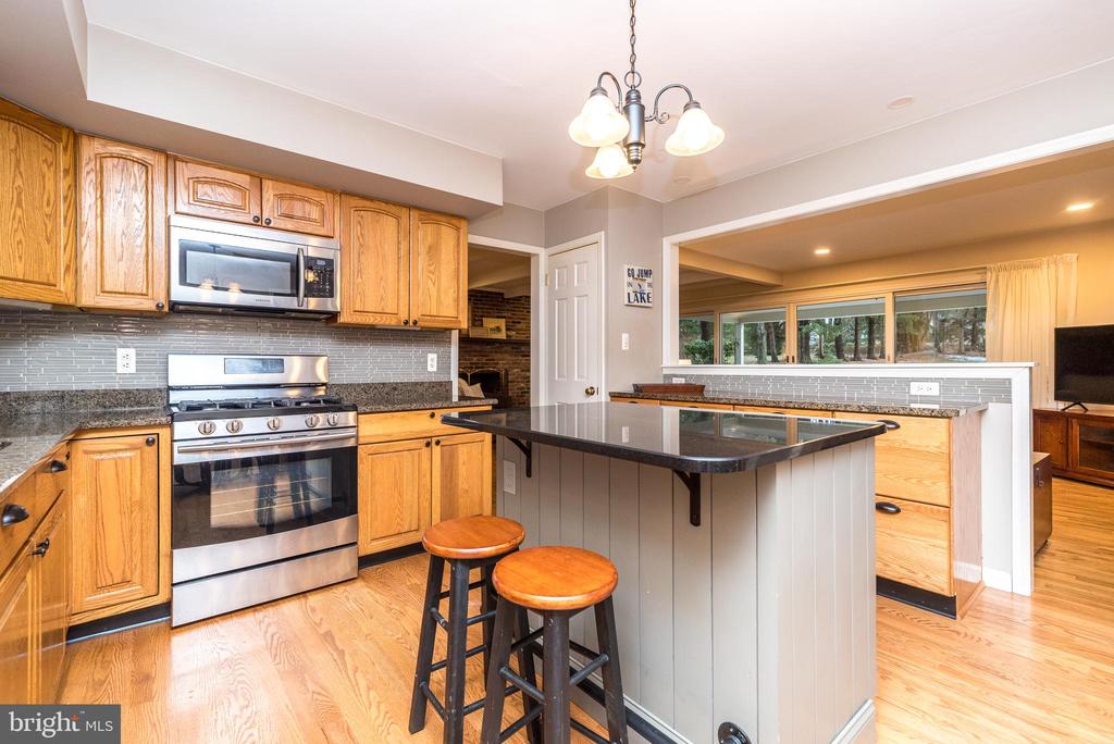 3378 HOLICONG ROAD