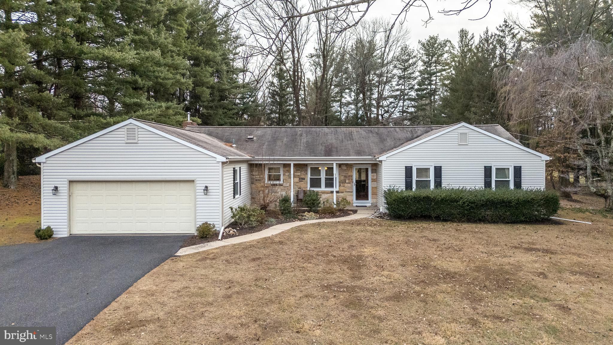 3378 HOLICONG ROAD