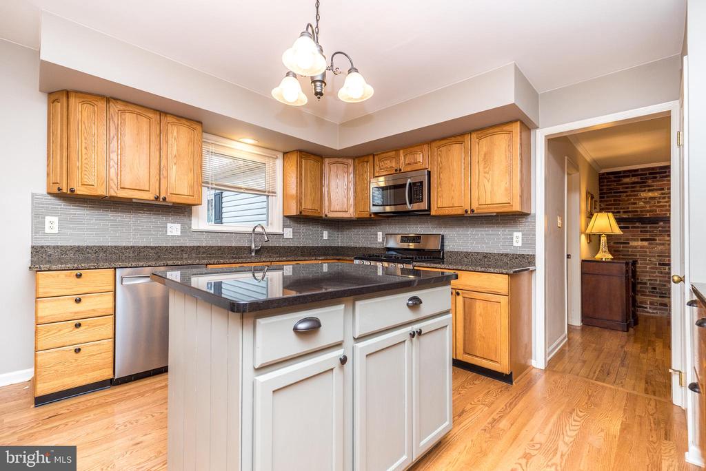 3378 HOLICONG ROAD
