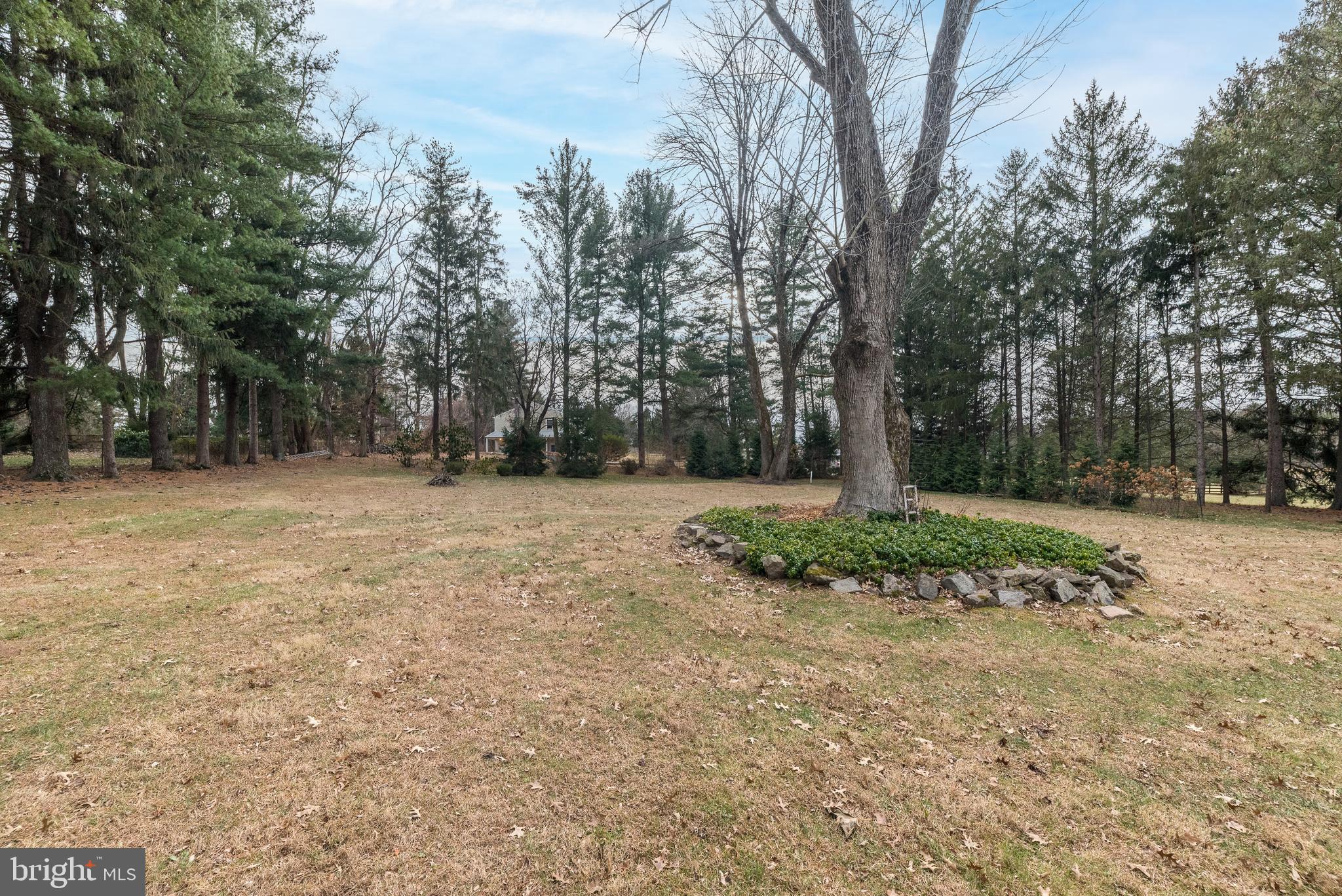3378 HOLICONG ROAD