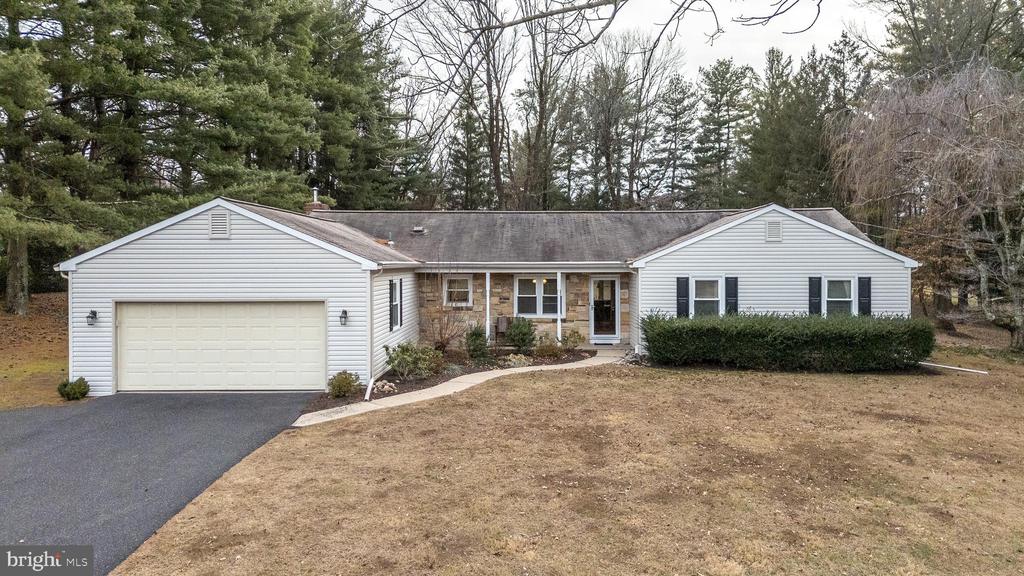 3378 HOLICONG ROAD