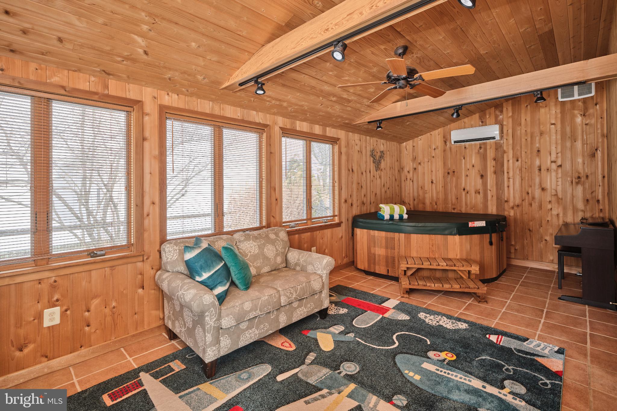 117 COTTONWOOD COURT