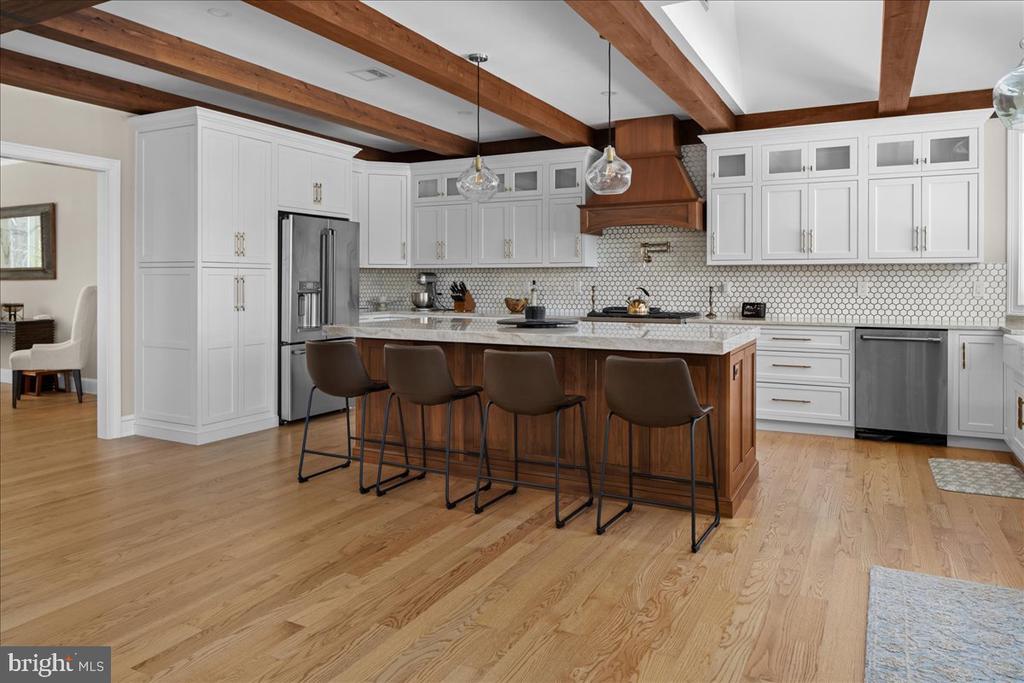 2 CEDAR LANE