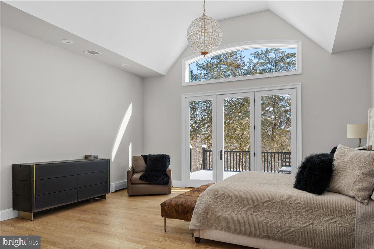 2 CEDAR LANE