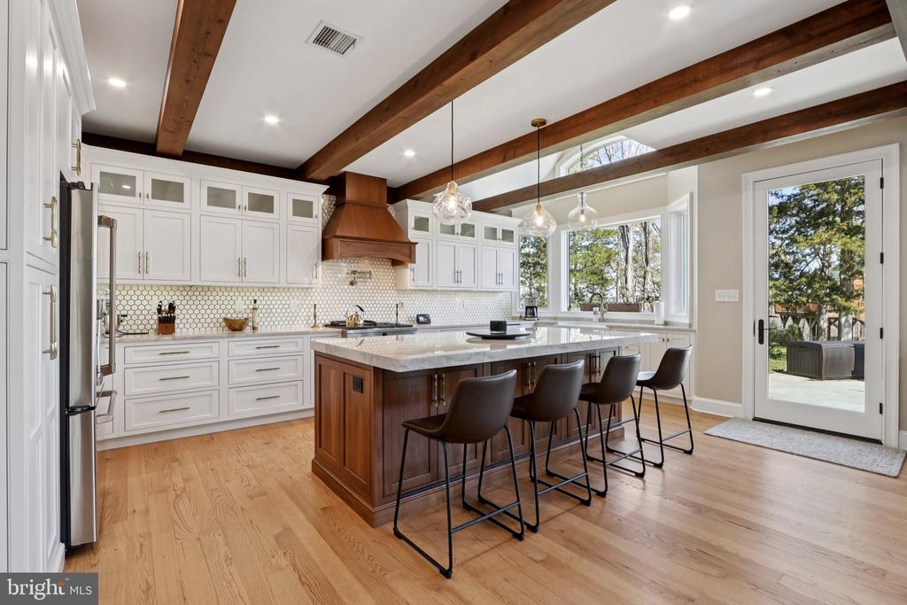 2 CEDAR LANE