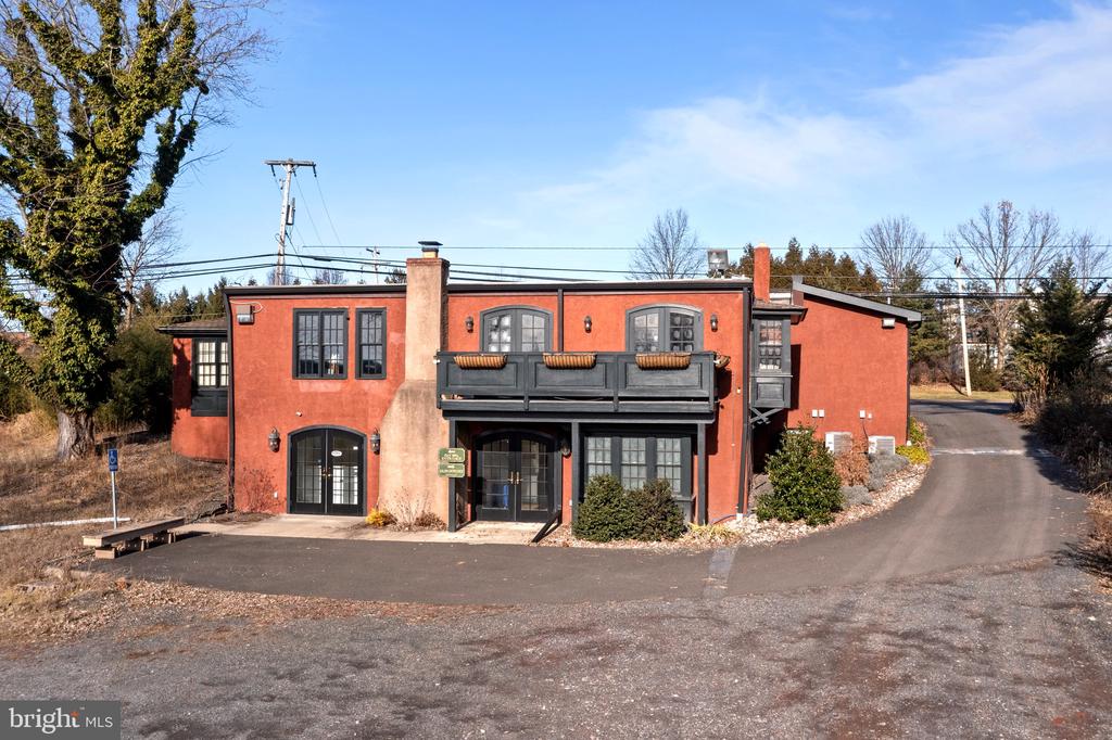 6610 LOWER YORK ROAD