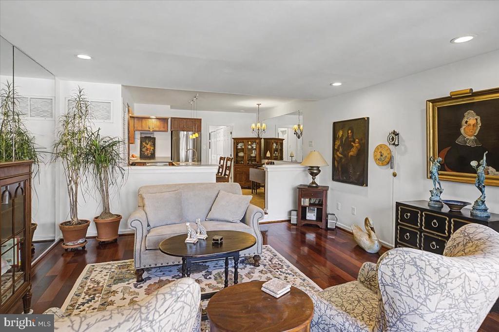 28 RIVERHILL WAY A