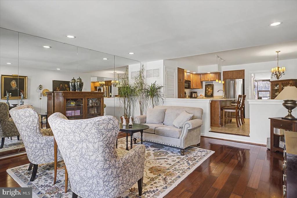 28 RIVERHILL WAY A