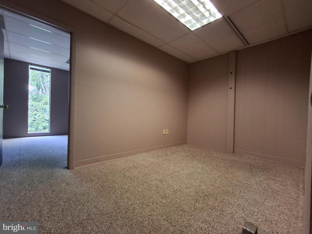 70 W OAKLAND AVENUE Unit: 312