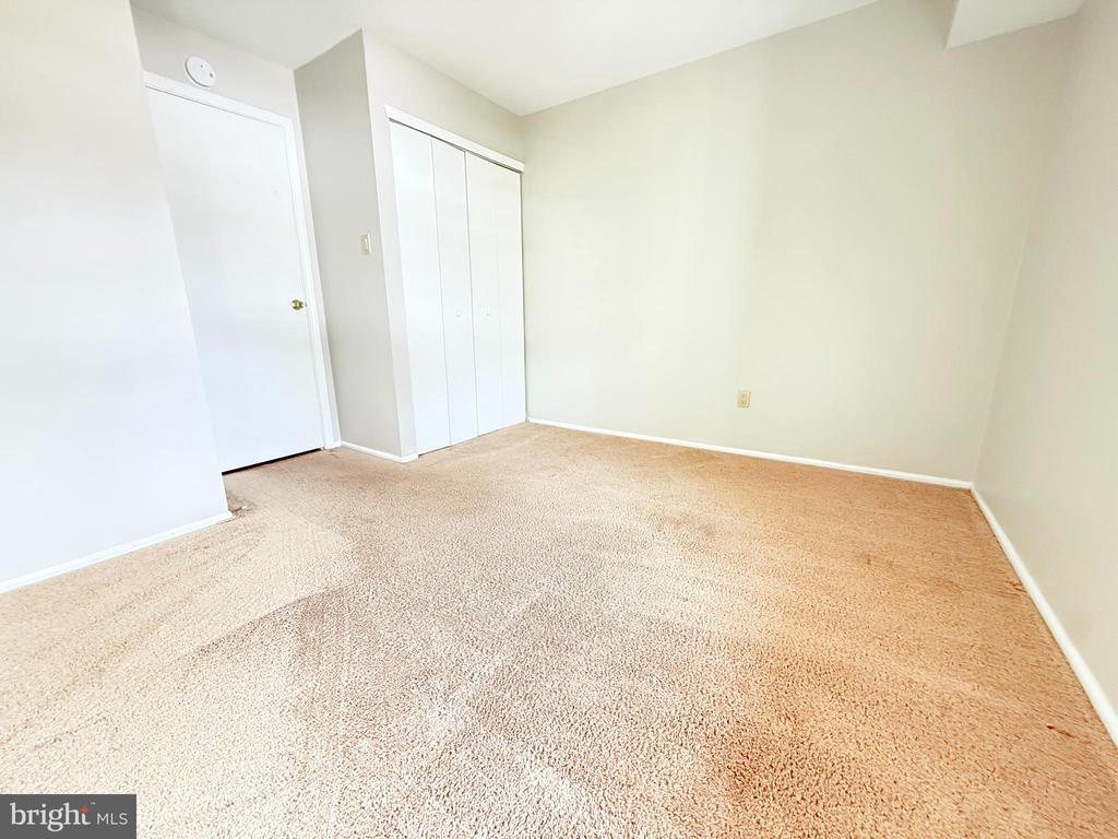 1707 SOCIETY PLACE