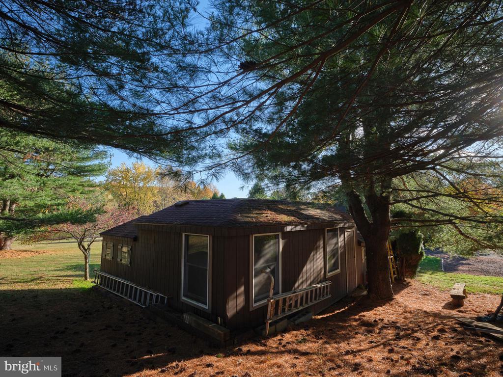 3054 COMFORT ROAD