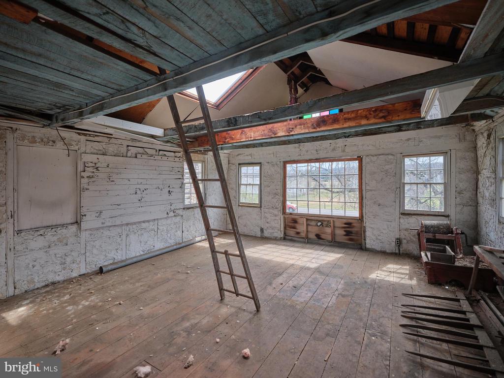 2519 ASH MILL ROAD