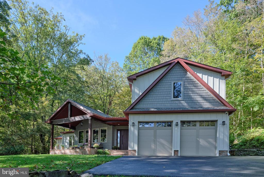 927 TAYLORSVILLE ROAD
