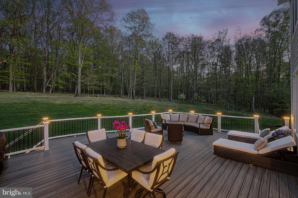 21 GOLDNEY DR