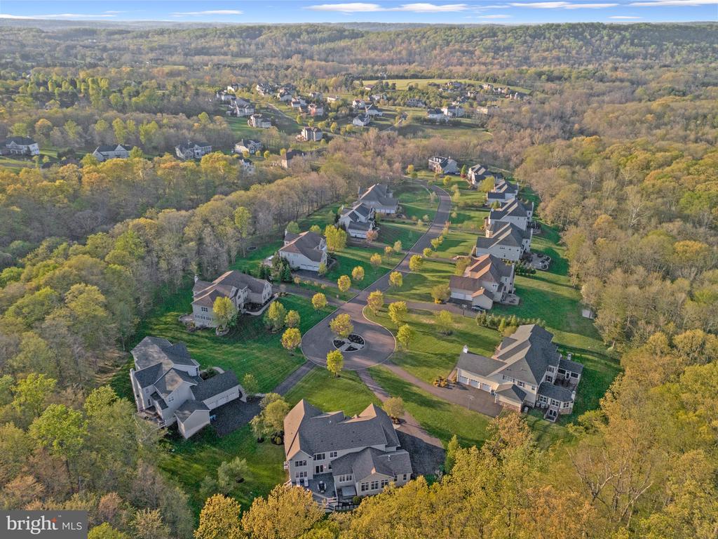 21 GOLDNEY DR