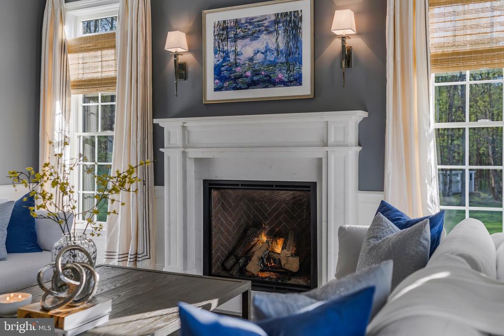 21 GOLDNEY DR