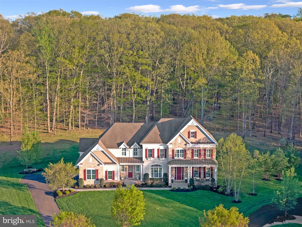 21 GOLDNEY DR