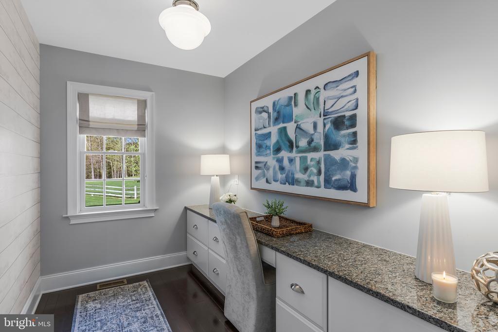 21 GOLDNEY DR