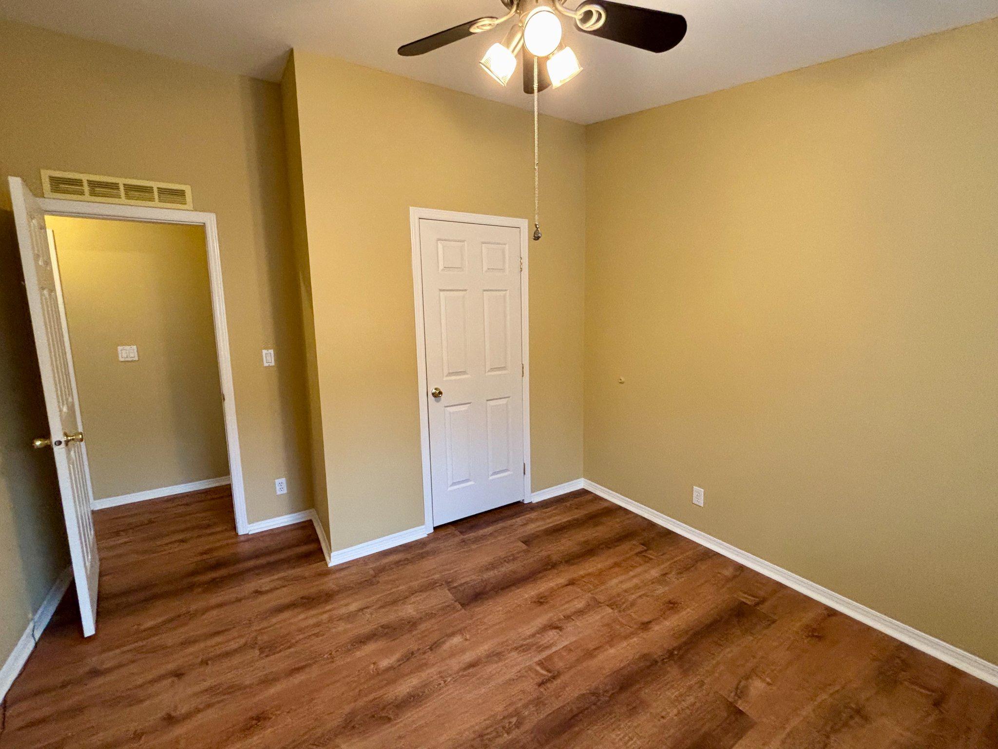 399 SPRING MEADOW CIRCLE CIRCLE